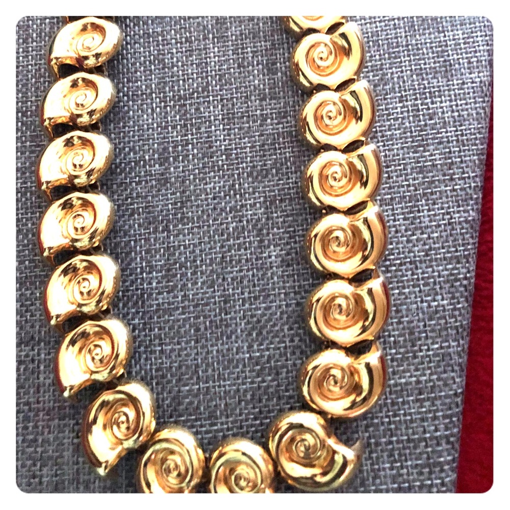 Nolan ' Miller Necklace  gold